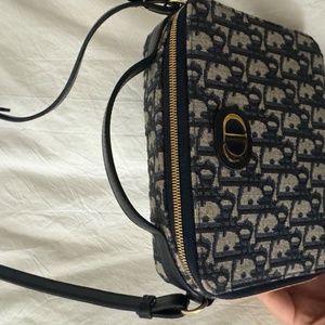 Dior Montaigne 30 Box Bag